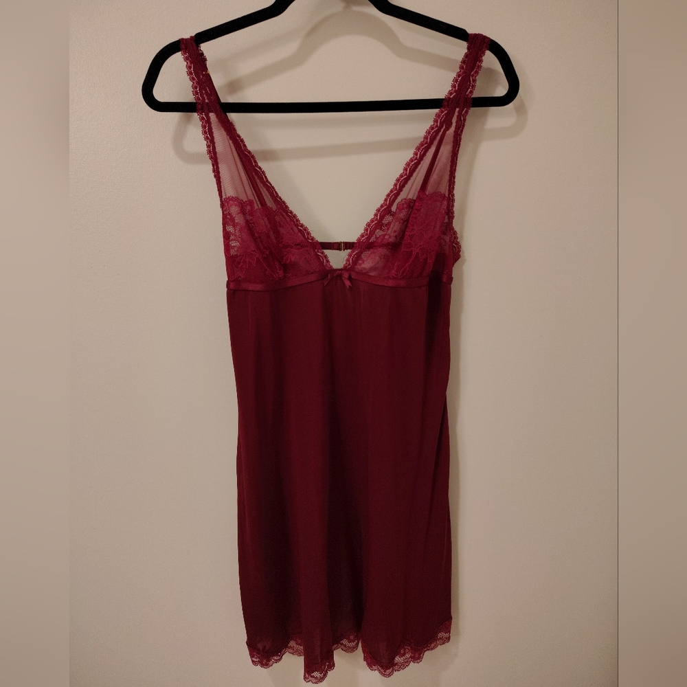 Victoria's Secret Babydoll Slip (7/08)